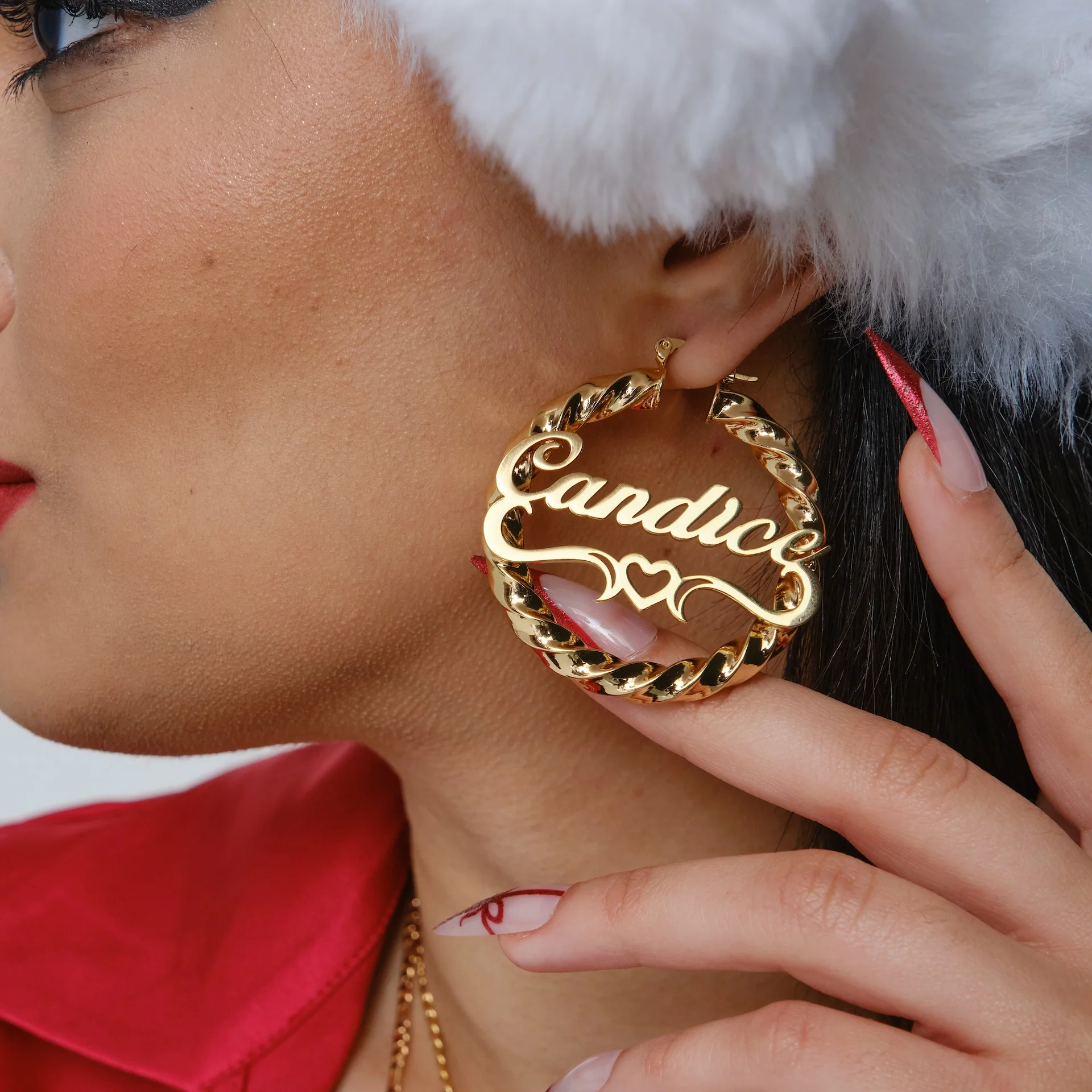 Love Twist Hoop Name Earrings - Image 3