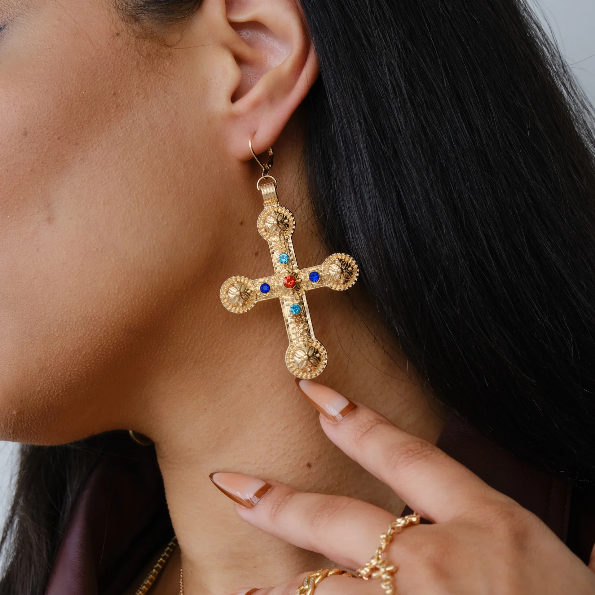 The Renaissance Cross Earrings - Image 3